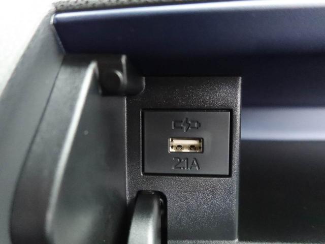 タント カスタムX エアコン パワステ パワーウィンドウ ABS エアバック アルミホイール キーフリー 電動ドアミラー バックカメラ(23枚目)