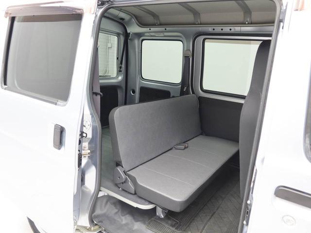 ���Ԃ̓_���E�Ԍ��̈ē��₻�̌�̒��q�f���ȂǁA�S���X�^�b�t���t�H���[�����Ē����܂��B