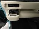 カップホルダーは運転席や助手席からちょうど手の届く位置です!!