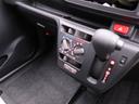 インパネシフト　インパネシフトで操作性もよく、インパネ下部もスッキリしてます。