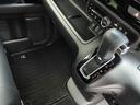 納車の前にはエンジンオイル、オイルエレメント、エアクリーナー、クーラント、バッテリー、ワイパーゴムのチェック又は交換を行います。