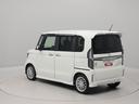 納車の前にはエンジンオイル、オイルエレメント、エアクリーナー、クーラント、バッテリー、ワイパーゴムのチェック又は交換を行います。