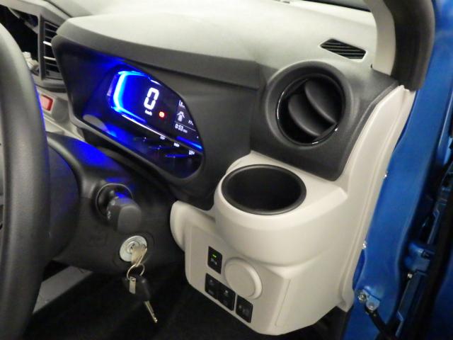 X SAIII 走行17キロ 禁煙車 バックカメラ(14枚目)