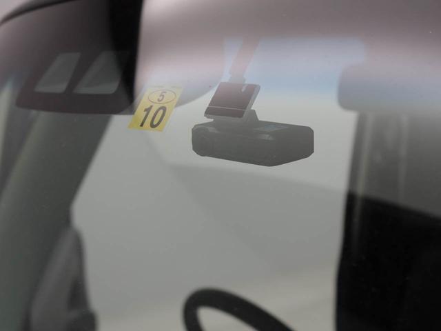 カスタムＸ　トップエディションリミテッドＳＡＩＩＩ　両側電動スライドドア　メモリナビ　ドライブレコーダー(19枚目)