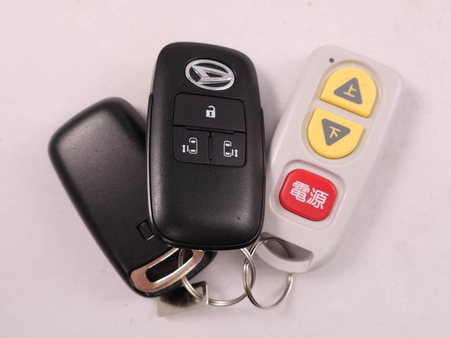 トール シートリフト　Ｇ　ＬＥＤヘッドライト　オーディオレス　両側電動スライドドア　バックカメラ　アイドリングストップ　プッシュスタート　エアバック　ＡＢＳ　ＣＶＴ　キーフリー（35枚目）