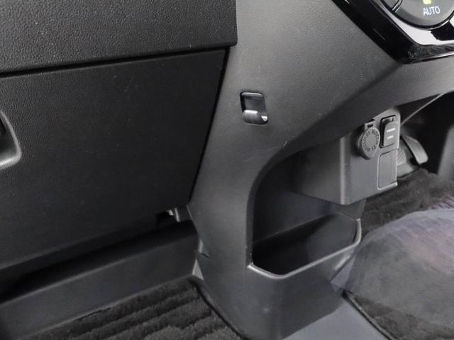 ウェイク Ｇターボ　レジャーエディションＳＡＩＩＩ　メモリーナビ　パノラマカメラ　キーフリー　衝突軽減装備（13枚目）