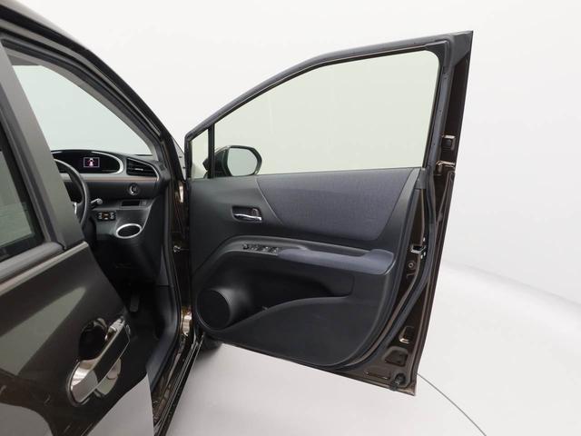 シエンタ Ｇ　メモリーナビ　バックカメラ　キーフリー（20枚目）