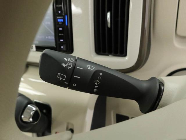 ムーヴキャンバス Ｘメイクアップリミテッド　ＳＡＩＩＩ　ナビ　ドラレコ　ＴＶ　バックカメラ　全方位モニタ　両側電動スライドドア　アイドリングストップ　プッシュスタート　エアバック　ＡＢＳ　ＣＶＴ　キーフリー（24枚目）