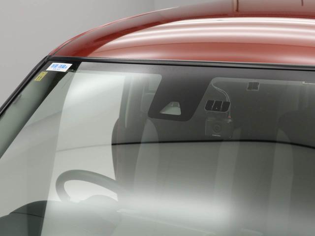 【スマートアシストＩＩ】レーザーレーダーと単眼カメラで前方車両（作動域４〜５０ｋｍ）・歩行者（作動域２〜３０ｋｍ）を認識。運転者による衝突軽減を支援♪