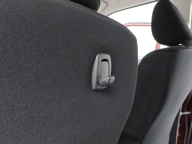 重さ最大３Ｋｇまで対応が出来るコンビニフックです。今、流行りのエコバックでも引っ掛かれば吊り下げＯＫ！