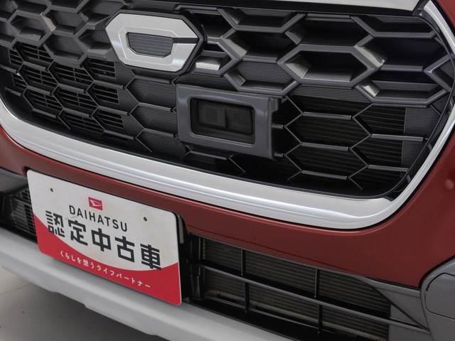 車だけではなく、歩行者との衝突回避もサポート。危険を検知し衝突の回避を支援したり、被害を軽減してくれます。