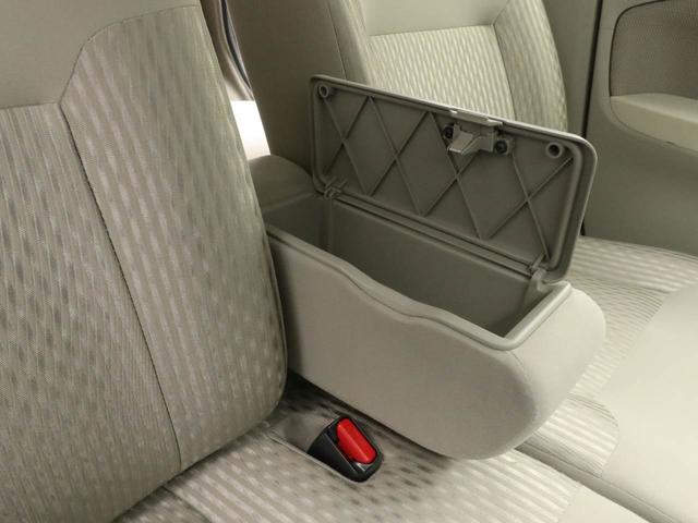 小物入れですがフタを閉められるので、綺麗に収納できます♪　気付いたら小物が一杯溜まっていたなんて事にご注意下さいね〜