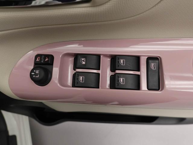 ムーヴキャンバス ＧメイクアップＶＳ　ＳＡＩＩＩ　ナビ　ドライブレコーダー　ＴＶ　ＥＴＣ　バックカメラ　全方位モニタ　両側電動スライドドア　ＬＥＤヘッドライト　アイドリングストップ　プッシュスタート　エアバック　ＡＢＳ　ＣＶＴ　キーフリー（18枚目）