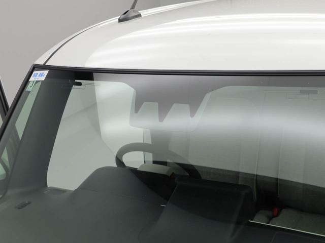 ムーヴキャンバス ストライプスＧターボ　両側電動スライドドア　オーディオレス　バックカメラ　ＬＥＤヘッドライト　アイドリングストップ　プッシュスタート　エアバック　ＡＢＳ　ＣＶＴ　キーフリー（7枚目）