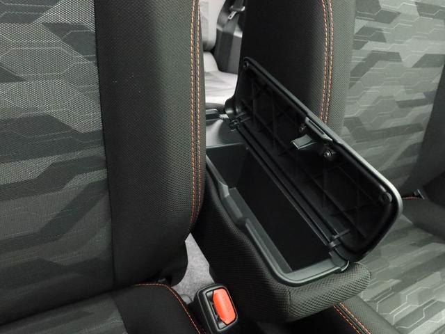 小物入れですがフタを閉められるので、綺麗に収納できます♪　気付いたら小物が一杯溜まっていたなんて事にご注意下さいね〜