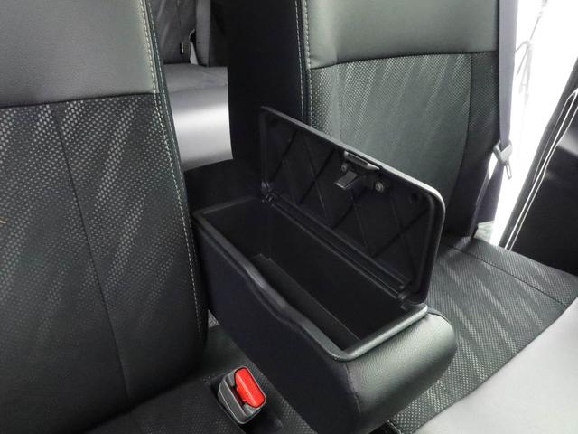 タント カスタムＲＳ　トップエディションＳＡＩＩ　ナビ　ＴＶ　ＥＴＣ　両側電動スライドドア　ＬＥＤヘッドライト　バックカメラ　アルミホイール　アイドリングストップ　プッシュスタート　エアバック　ＡＢＳ　ＣＶＴ　キーフリー（32枚目）