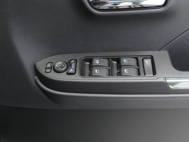 タント カスタムX 両側パワースライドドア・運転席&助手席シートヒーター・コーナーセンサー・電動パーキングブレーキ・オートブレーキホールド機能・バックカメラ・オーディオレス・(18枚目)