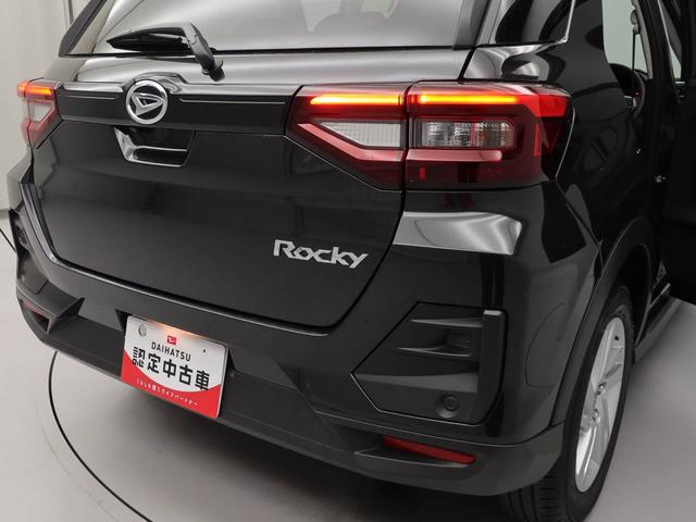 ���X�ւ̃A�N�Z�X���@�͖���u���R�v�h�b��荑���R�U�R�����𓌂Ɍ������Ă��ԂłP�T���قǂł��I