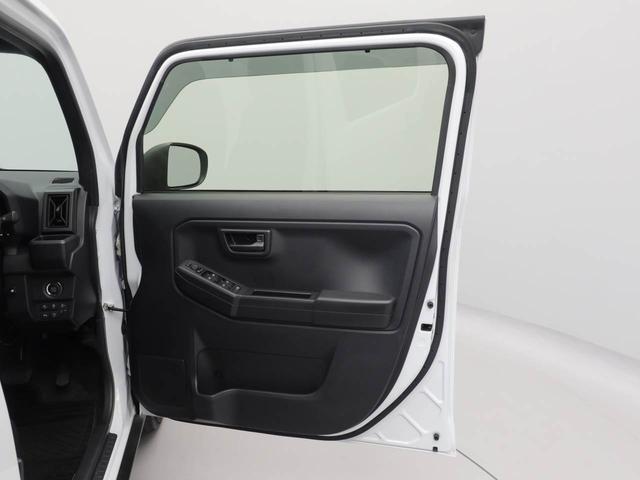 タフト Ｘ　ナビ　ＴＶ　ＬＥＤヘッドライト　バックカメラ　全方位モニタ　アイドリングストップ　プッシュスタート　エアバック　ＡＢＳ　ＣＶＴ　キーフリー（15枚目）