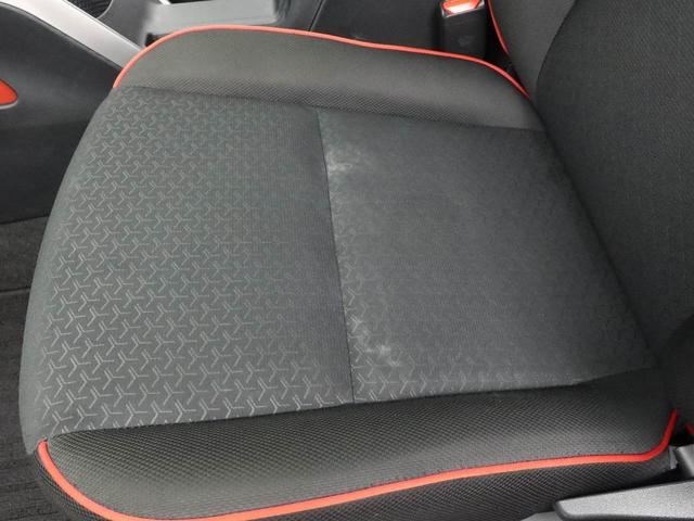 シートは多少の汚れやしわがございます。