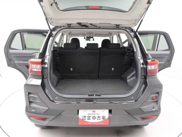 開口部は大きく荷物の積み下ろしがしやすいです。