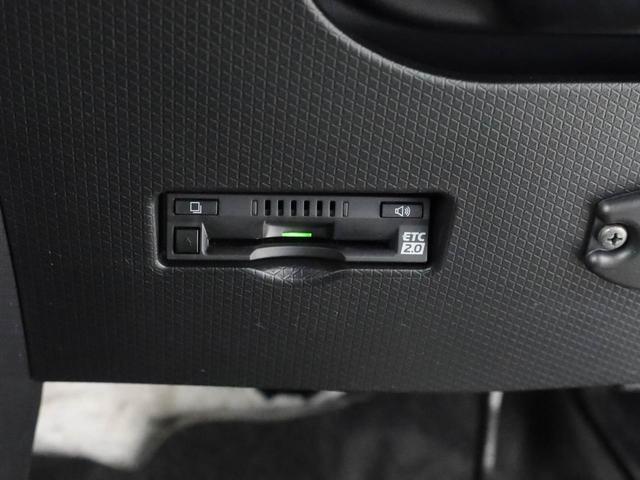 タント カスタムＲＳ　ナビ　ドライブレコーダー　ＥＴＣ　バックカメラ　両側電動スライドドア　アルミホイール　アイドリングストップ　プッシュスタート　エアバック　ＣＶＴ　ＡＢＳ　キーフリー（5枚目）