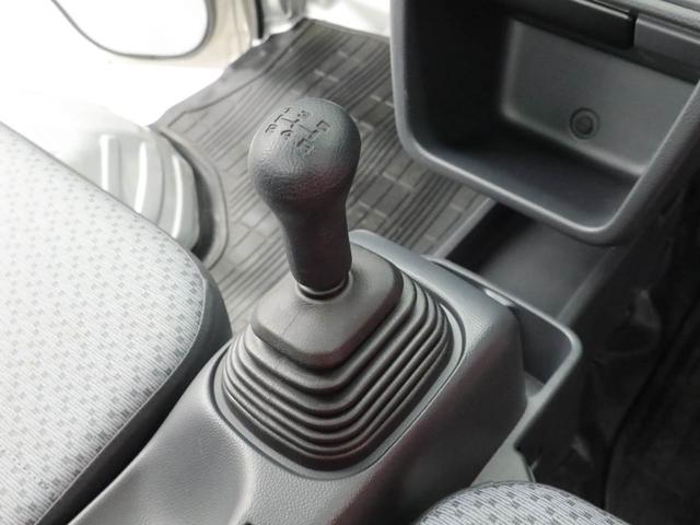 キャリイトラック ＫＣエアコン・パワステ農繁仕様　４ＷＤ・５ＭＴ・エアコン・パワステ・バックブザー・３方開（5枚目）