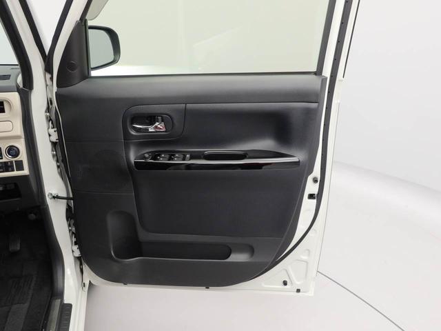 ムーヴキャンバス Ｇブラックインテリアリミテッド　ＳＡＩＩＩ　ナビ　ＥＴＣ　ドライブレコーダー　ＴＶ　バックカメラ　全方位モニタ　両側電動スライドドア　ＬＥＤヘッドライト　アイドリングストップ　プッシュスタート　エアバック　ＡＢＳ　ＣＶＴ　キーフリー（17枚目）