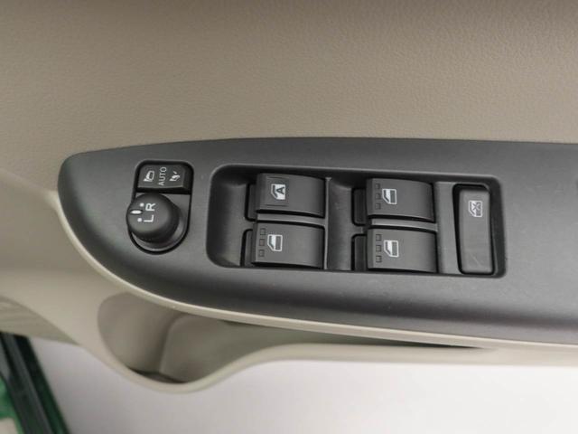 パッソ X LパッケージS ナビ ETC TV バックカメラ アイドリングストップ プッシュスタート エアバック ABS CVT キーフリー(18枚目)