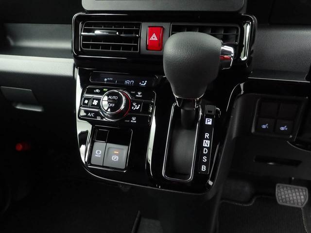 タント カスタムX 外観がより精悍で、上質な内装デザインや装備が特徴です。(4枚目)