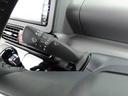 当社では全車、納車前にサービス工場で12ヶ月点検相当の整備を実施しております。そこで確認された不具合箇所は修理しておりますのでご安心下さい。