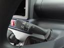 当社では全車、納車前にサービス工場で12ヶ月点検相当の整備を実施しております。そこで確認された不具合箇所は修理しておりますのでご安心下さい。