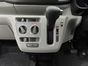 インパネはシンプルなデザイン。運転も、しやすそう♪