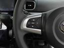 D assist 切替ステアリングスイッチ搭載。パワーモードで余裕のある軽快な走りを、エコモードで燃費重視のスマートな走りを。2つの走行モードをワンタッチで選択できます