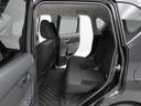 後席スペースもゆとりがあります。大人４人が快適に移動できる車内空間です。