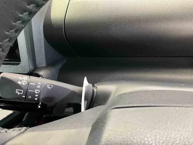 タント カスタムＲＳ　ワンオーナー　衝突軽減ブレーキ　認定中古車　両側電動スライドドア　電動パーキングブレーキ　オートブレーキホールド機能　運転席助手席シートヒーター　オーディオレス車（11枚目）