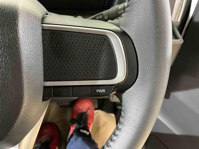 タント カスタムＲＳ　ターボ　バックカメラ　両側電動スライドドア　オーディオレス　バックカメラ　ターボ車　運転席助手席シートヒーター　ＬＥＤヘッドライト　ＬＥＤフォグランプ　両側電動スライドドア　キーフリーシステム　プッシュスタート　電動パーキングブレーキ（9枚目）