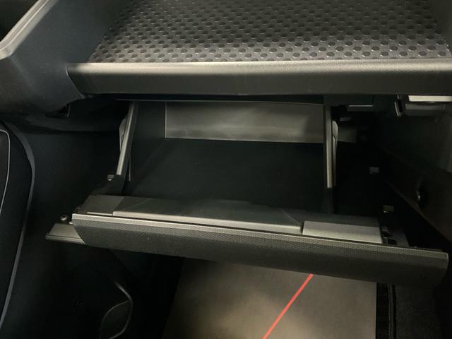 タフト Ｇ　クロムベンチャー　ＬＥＤヘッドライト　バックカメラ　オーディオレス　バックカメラ　電動パーキングブレーキ　キーフリーシステム　プッシュスタートスイッチ　オートライト　オートハイビーム　オートエアコン　ＬＥＤヘッドライト　ＬＥＤフォグランプ（15枚目）