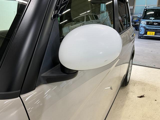 アルトラパン モード　ナビ　バックカメラ　ＥＴＣ　シートヒーター　キーフリ　ナビ　バックカメラ　ＥＴＣ　シートヒーター　アイドリングストップ　プッシュボタンスタート　キーフリー　ベンチシート　オートエアコン　オートライト　アルミホイール　ＬＥＤヘッドランプ　デュアルエアバッグ（45枚目）