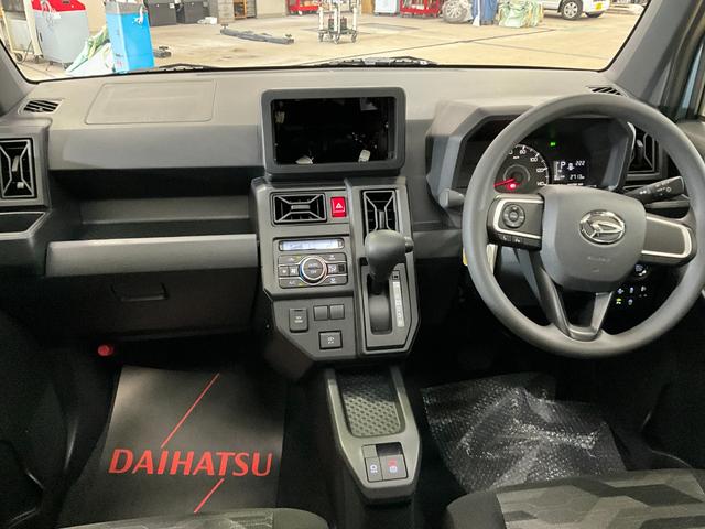 タフト Ｘ　４ＷＤ　ＬＥＤヘッドライト　高年式　低走行　バックカメラ　４ＷＤ　高年式　低走行　ＬＥＤヘッドライト　バックカメラ　被害軽減ブレーキ　ワンオーナー　電子カードキー　プッシュスタート　横滑り防止装置　スマートアシスト　被害軽減ブレーキ（23枚目）