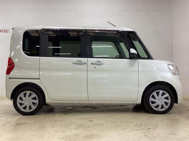 タント ＸリミテッドＳＡＩＩＩ　ナビ　パノラマモニター　ＥＴＣ　ナビ　パノラマモニター　ＥＴＣ　両側電動スライドドア　運転席シートヒーター　ＬＥＤヘッドライト　スマートキー　プッシュボタンスタート　オートエアコン　オートマチックハイビーム　オートライト　ＡＢＳ（8枚目）