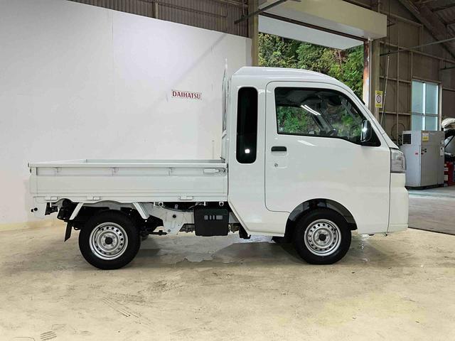ハイゼットトラック ジャンボスタンダード　４ＷＤ　ＡＭ／ＦＭチューナー　ＡＢＳ　ジャンボ　スタンダード　４ＷＤ　ＡＭ／ＦＭチューナー　ＡＢＳ　被害軽減ブレーキ　代車　ワンオーナー　高年式　低走行　運転席助手席エアバッグ（24枚目）