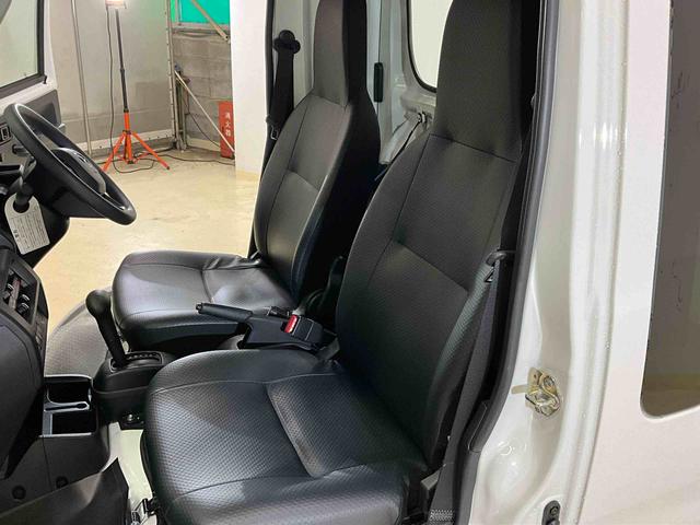 ハイゼットトラック ジャンボスタンダード　ワンオーナー　衝突軽減ブレーキ　認定中古車　ＡＭ／ＦＭラジオ　４ＷＤ　エアコン　パワステ　ＣＶＴ　ジャンボ（18枚目）