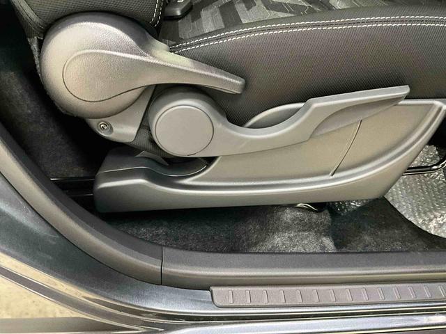 タフト Ｇ　クロムベンチャー　届出済未使用車　ワンオーナー　衝突軽減ブレーキ　認定中古車　電動パーキングブレーキ　オートブレーキホールド機能　運転席助手席シートヒーター　クルーズコントロール　オーディオレス車（20枚目）