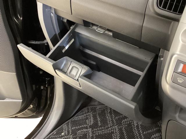 タント カスタムＸリミテッド　ナビＴＶ　ＥＴＣ　バックカメラ　ワンオーナー　ナビＴＶ　ＥＴＣ　バックカメラ　ＤＶＤ　Ｂｌｕｅｔｏｏｔｈ　片側電動スライドドア　ＨＩＤヘッドライト　電動格納ドアミラー　アクセサリーソケット　ヘッドライトレべライザー　スマートキー（60枚目）