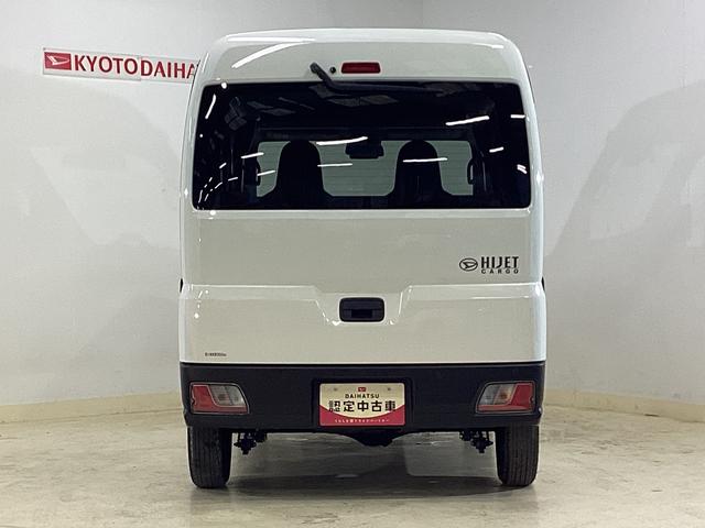 ハイゼットカーゴ ＤＸ　　４ＷＤ　前後コーナーセンサー　ラジオ　４ＷＤ　前後コーナーセンサー　ラジオ　アイドリングストップ　ＡＴ車　両側スライドドア　キーレスエントリー　ヘッドライトレべライザー　アクセサリーソケット　マニュアルエアコン　オートライト（8枚目）