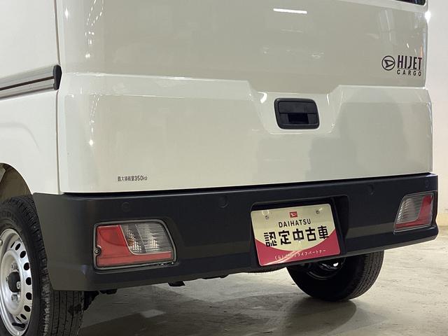 ハイゼットカーゴ ＤＸ　　４ＷＤ　前後コーナーセンサー　ラジオ　４ＷＤ　前後コーナーセンサー　ラジオ　アイドリングストップ　ＡＴ車　両側スライドドア　キーレスエントリー　ヘッドライトレべライザー　アクセサリーソケット　マニュアルエアコン　オートライト（11枚目）