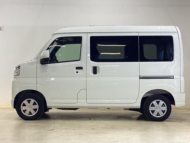 ハイゼットカーゴ クルーズ　４ＷＤ　バックカメラ　デジタルインナーミラー　４ＷＤ　バックカメラ　デジタルインナーミラー　ＵＳＢ　Ｂｌｕｅｔｏｏｔｈ　両側スライドドア　前後コーナーセンサー　電動格納ドアミラー　オートライト　オートマチックハイビーム　マニュアルエアコン（6枚目）
