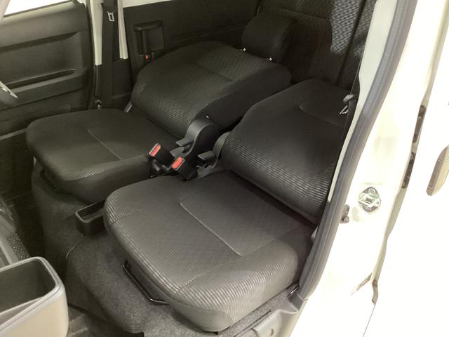 ハイゼットカーゴ クルーズ　４ＷＤ　バックカメラ　デジタルインナーミラー　４ＷＤ　バックカメラ　デジタルインナーミラー　ＵＳＢ　Ｂｌｕｅｔｏｏｔｈ　両側スライドドア　前後コーナーセンサー　電動格納ドアミラー　オートライト　オートマチックハイビーム　マニュアルエアコン（19枚目）