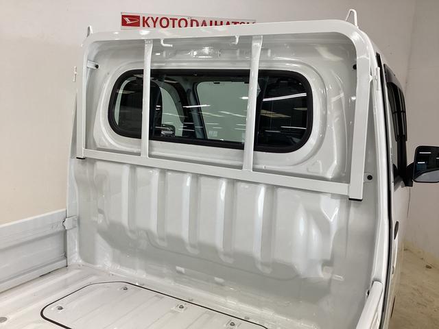 ハイゼットトラック スタンダード　４ＷＤ　ＣＶＴ車　ナビ　バックカメラ　ＥＴＣ　ＣＶＴ車　４ＷＤ　純正ナビ　バックカメラ　ＥＴＣ　コーナーセンサー　ＴＶ　Ｂｌｕｅｔｏｏｔｈ　３方開　ヘッドライトレべライザー　スペアタイヤ　アクセサリーソケット　オートマチックハイビーム（23枚目）